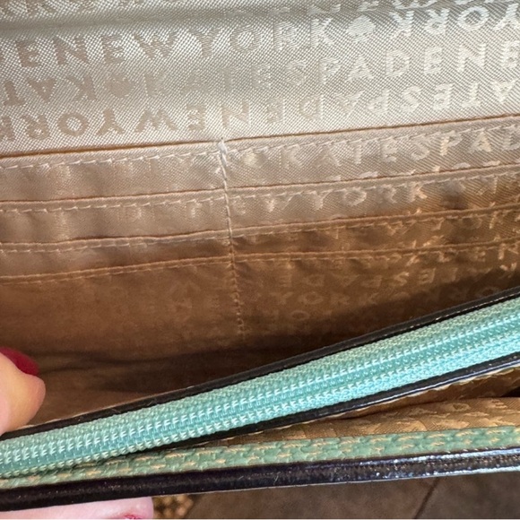 Kate Spade Wellesley Crossbody Bag EUC - Picture 12 of 15